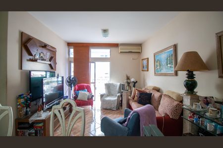 Apartamento para alugar com 145m², 3 quartos e 1 vagaSala