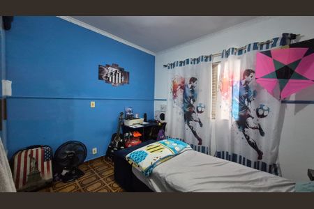 Casa à venda com 200m², 2 quartos e 2 vagas Casa à venda com 200m², 2 quartos e 2 vagasQuarto