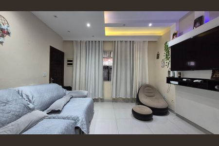 Sala de casa à venda com 2 quartos, 200m² em Vila Junqueira, Santo André