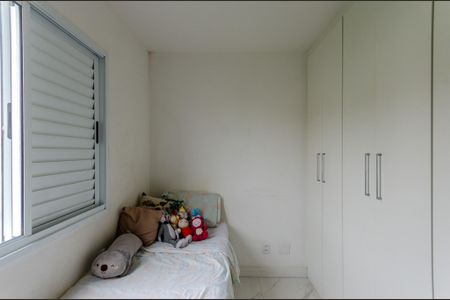 Apartamento à venda com 65m², 3 quartos e 1 vagaQuarto 2