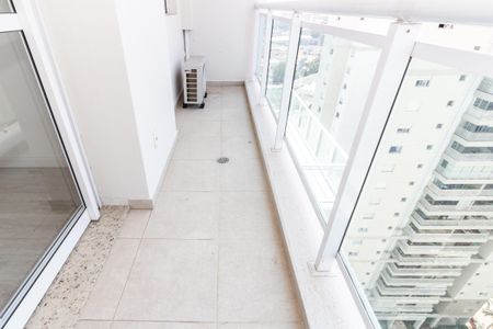 Apartamento para alugar com 48m², 1 quarto e 1 vaga Apartamento para alugar com 48m², 1 quarto e 1 vagaVaranda da Sala/Cozinha