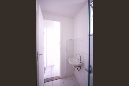 Apartamento para alugar com 45m², 2 quartos e sem vaga Apartamento para alugar com 45m², 2 quartos e sem vagaBanheiro