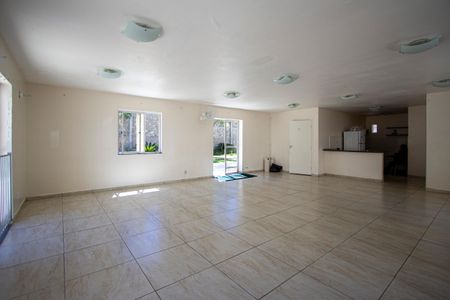 Apartamento para alugar com 45m², 2 quartos e sem vagaÁrea comum - Salão de festas