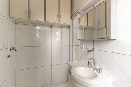 Studio à venda com 48m², 1 quarto e sem vaga Studio à venda com 48m², 1 quarto e sem vagaBanheiro