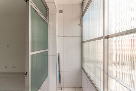 Studio à venda com 48m², 1 quarto e sem vaga Studio à venda com 48m², 1 quarto e sem vagaVaranda do Studio