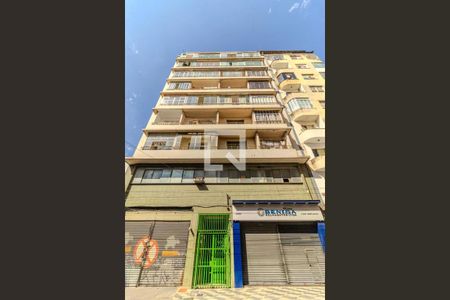 Studio à venda com 48m², 1 quarto e sem vaga Studio à venda com 48m², 1 quarto e sem vagaFachada