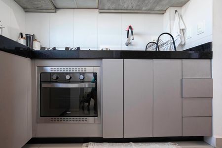 Apartamento à venda com 53m², 2 quartos e 1 vaga Apartamento à venda com 53m², 2 quartos e 1 vagaCozinha e Área de Serviço