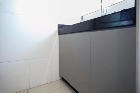 Apartamento à venda com 53m², 2 quartos e 1 vaga Apartamento à venda com 53m², 2 quartos e 1 vagaCozinha e Área de Serviço