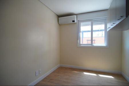 Apartamento à venda com 100m², 2 quartos e 2 vagasQuarto 