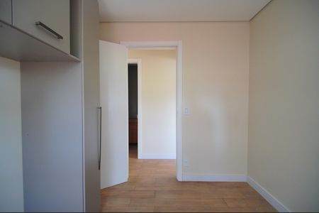 Apartamento à venda com 100m², 2 quartos e 2 vagasQuarto 