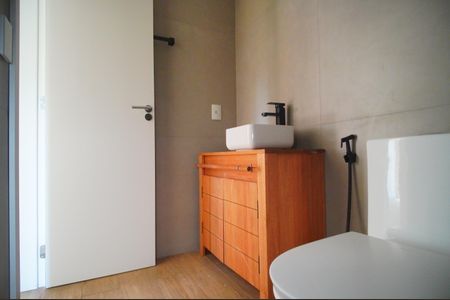 Apartamento à venda com 100m², 2 quartos e 2 vagasBanheiro