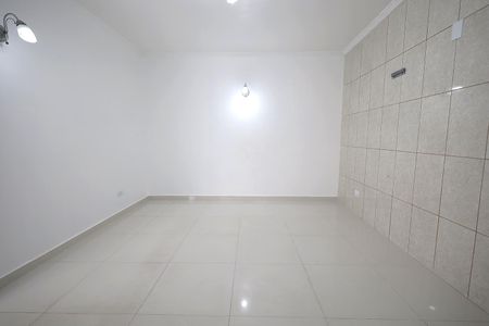 Casa para alugar com 300m², 2 quartos e 8 vagasSala