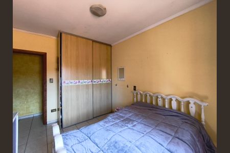 Casa à venda com 299m², 4 quartos e 6 vagas Casa à venda com 299m², 4 quartos e 6 vagasQuarto 1