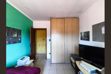 Casa à venda com 299m², 4 quartos e 6 vagas