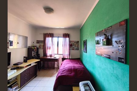 Casa à venda com 299m², 4 quartos e 6 vagas Casa à venda com 299m², 4 quartos e 6 vagasQuarto 2