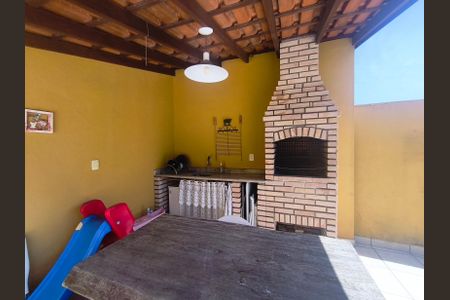 Casa à venda com 299m², 4 quartos e 6 vagas Casa à venda com 299m², 4 quartos e 6 vagasÁrea de churrasqueira