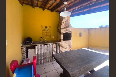 Casa à venda com 299m², 4 quartos e 6 vagas Casa à venda com 299m², 4 quartos e 6 vagasÁrea de churrasqueira