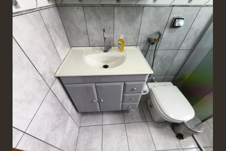 Casa à venda com 299m², 4 quartos e 6 vagas Casa à venda com 299m², 4 quartos e 6 vagasBanheiro