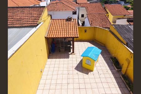 Casa à venda com 299m², 4 quartos e 6 vagas Casa à venda com 299m², 4 quartos e 6 vagasVaranda