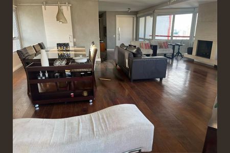 Apartamento à venda com 4 quartos, 210m² em Vila Andrade, São Paulo