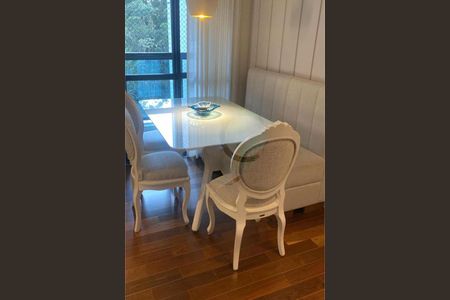 Apartamento à venda com 3 quartos, 242m² em Jardim Morumbi, São Paulo