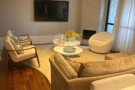 Apartamento à venda com 3 quartos, 242m² em Jardim Morumbi, São Paulo