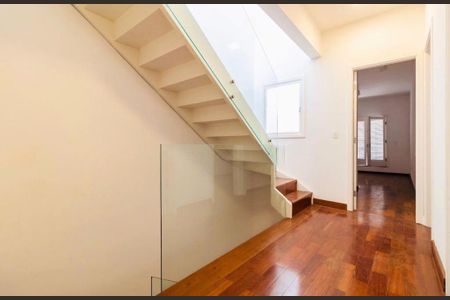 Casa à venda com 300m², 3 quartos e 2 vagas