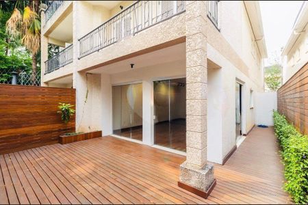 Casa à venda com 300m², 3 quartos e 2 vagas