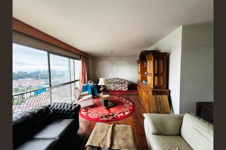 Apartamento à venda com 3 quartos, 180m² em Morumbi, São Paulo
