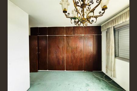 Apartamento à venda com 3 quartos, 180m² em Morumbi, São Paulo