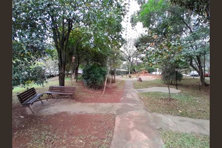 Apartamento à venda com 2 quartos, 68m² em Chácara Agrindus, Taboão da Serra