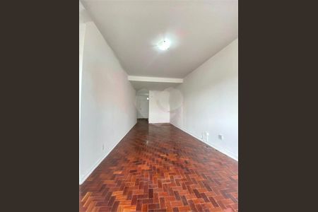 Apartamento à venda com 76m², 1 quarto e sem vaga