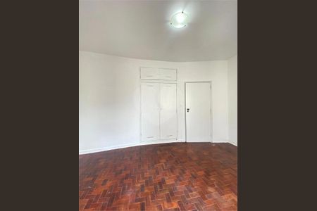 Apartamento à venda com 76m², 1 quarto e sem vaga