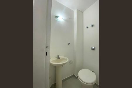 Apartamento à venda com 76m², 1 quarto e sem vaga