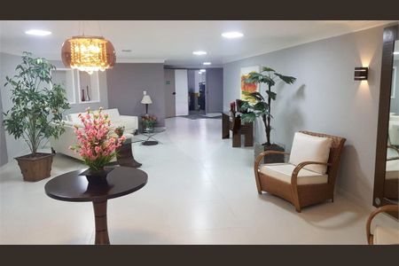 Apartamento à venda com 65m², 2 quartos e 1 vaga