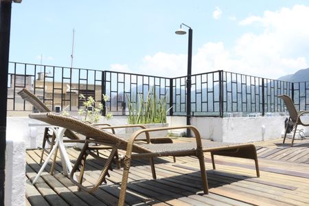 Apartamento à venda com 236m², 3 quartos e 2 vagasTerraço