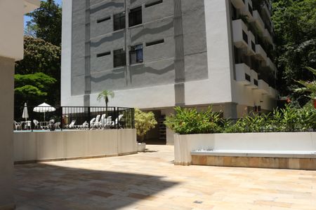 Apartamento à venda com 236m², 3 quartos e 2 vagasÁrea comum - Playground