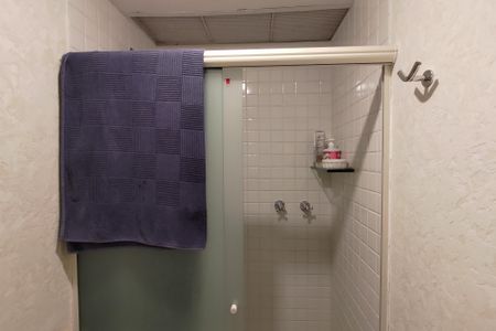 Apartamento à venda com 236m², 3 quartos e 2 vagasBanheiro Social