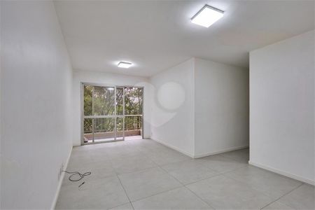 Apartamento à venda com 3 quartos, 82m² em Vila Campo Grande, São Paulo