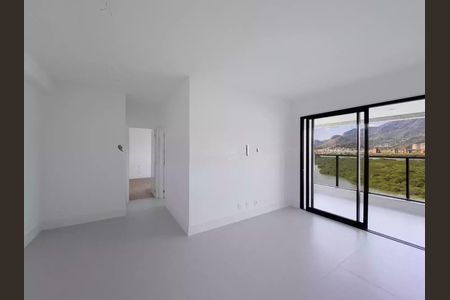 Apartamento à venda com 2 quartos, 75m² em Barra da Tijuca, Rio de Janeiro