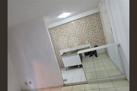 Apartamento à venda com 2 quartos, 48m² em Parada Xv de Novembro, São Paulo