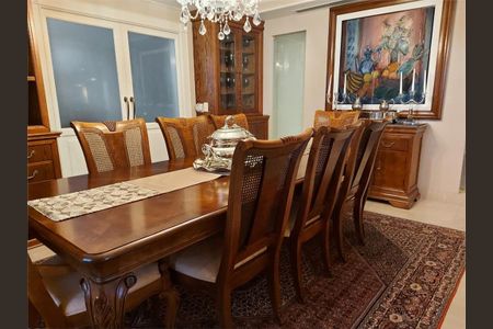 Apartamento à venda com 4 quartos, 300m² em Indianópolis, São Paulo