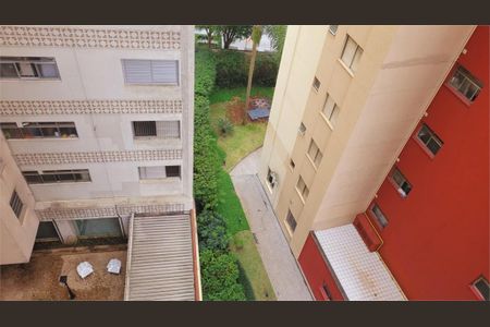 Apartamento à venda com 66m², 2 quartos e 1 vaga