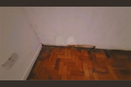 Apartamento à venda com 2 quartos, 66m² em Aclimação, São Paulo