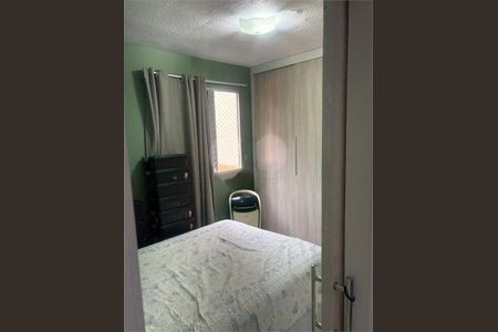 Apartamento à venda com 2 quartos, 40m² em Padroeira, Osasco