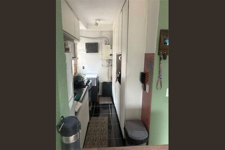 Apartamento à venda com 2 quartos, 40m² em Padroeira, Osasco