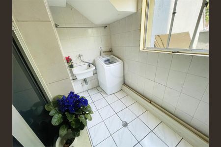 Apartamento à venda com 2 quartos, 56m² em Jardim Lageado, São Paulo