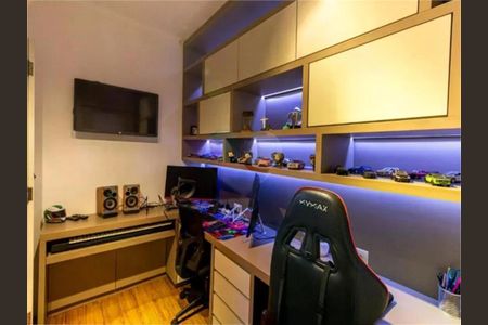 Casa à venda com 3 quartos, 134m² em Vila Ré, São Paulo