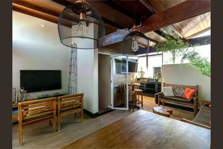 Casa à venda com 3 quartos, 134m² em Vila Ré, São Paulo