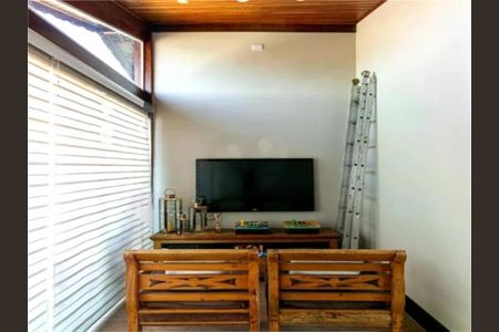 Casa à venda com 3 quartos, 134m² em Vila Ré, São Paulo